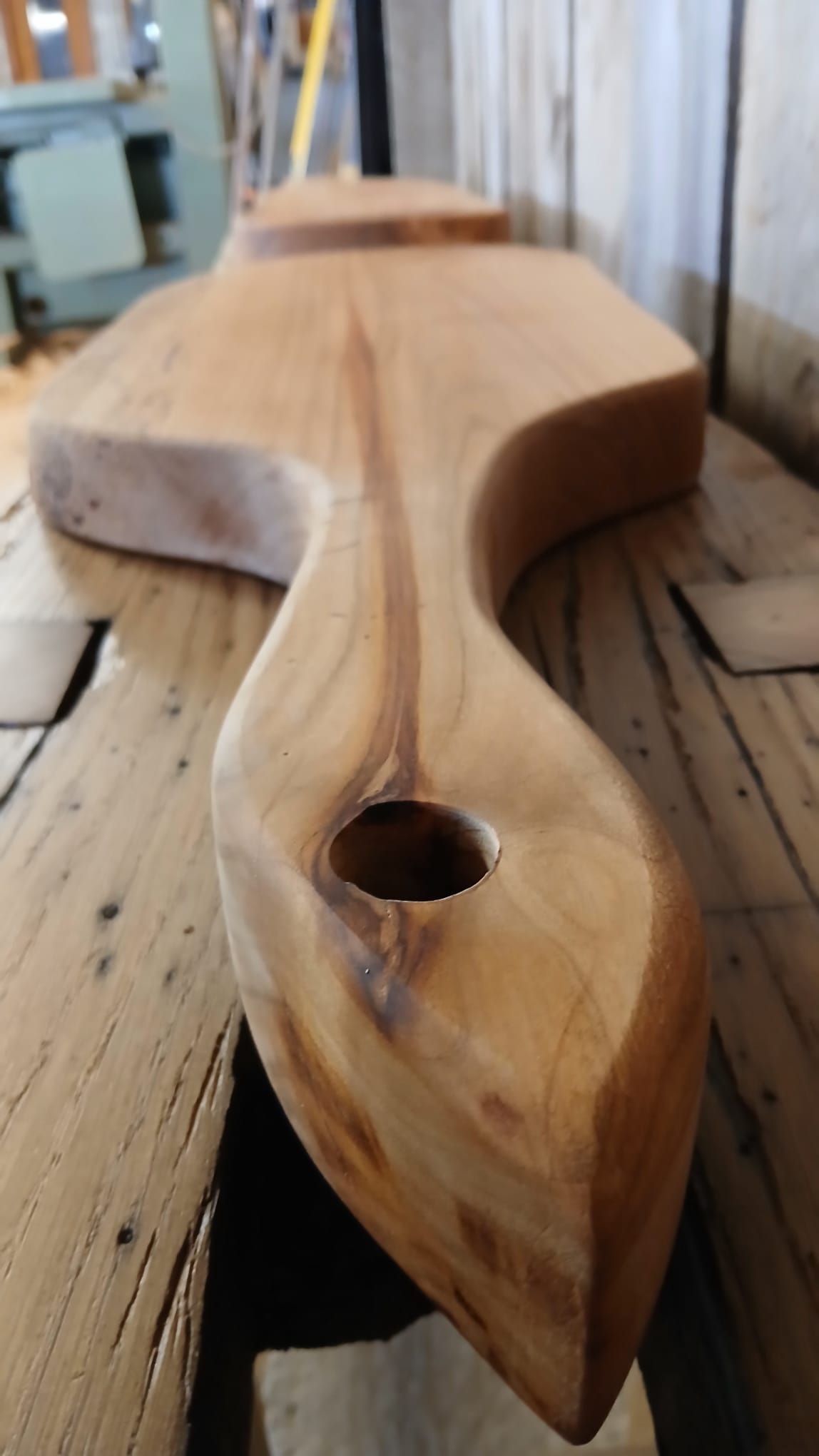 Luxury Christmas Charcuterie Board XXL – Handcrafted Cherry Wood Platter